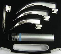 Laryngoscope set